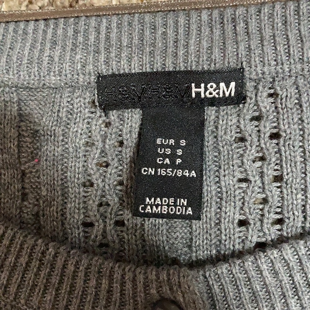 cardigan/sweater - Picture 3 of 6